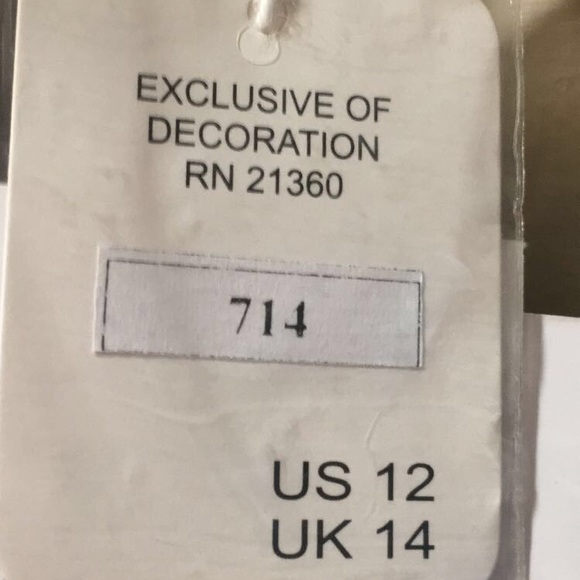 Evening Dress - Picture 4 of 4